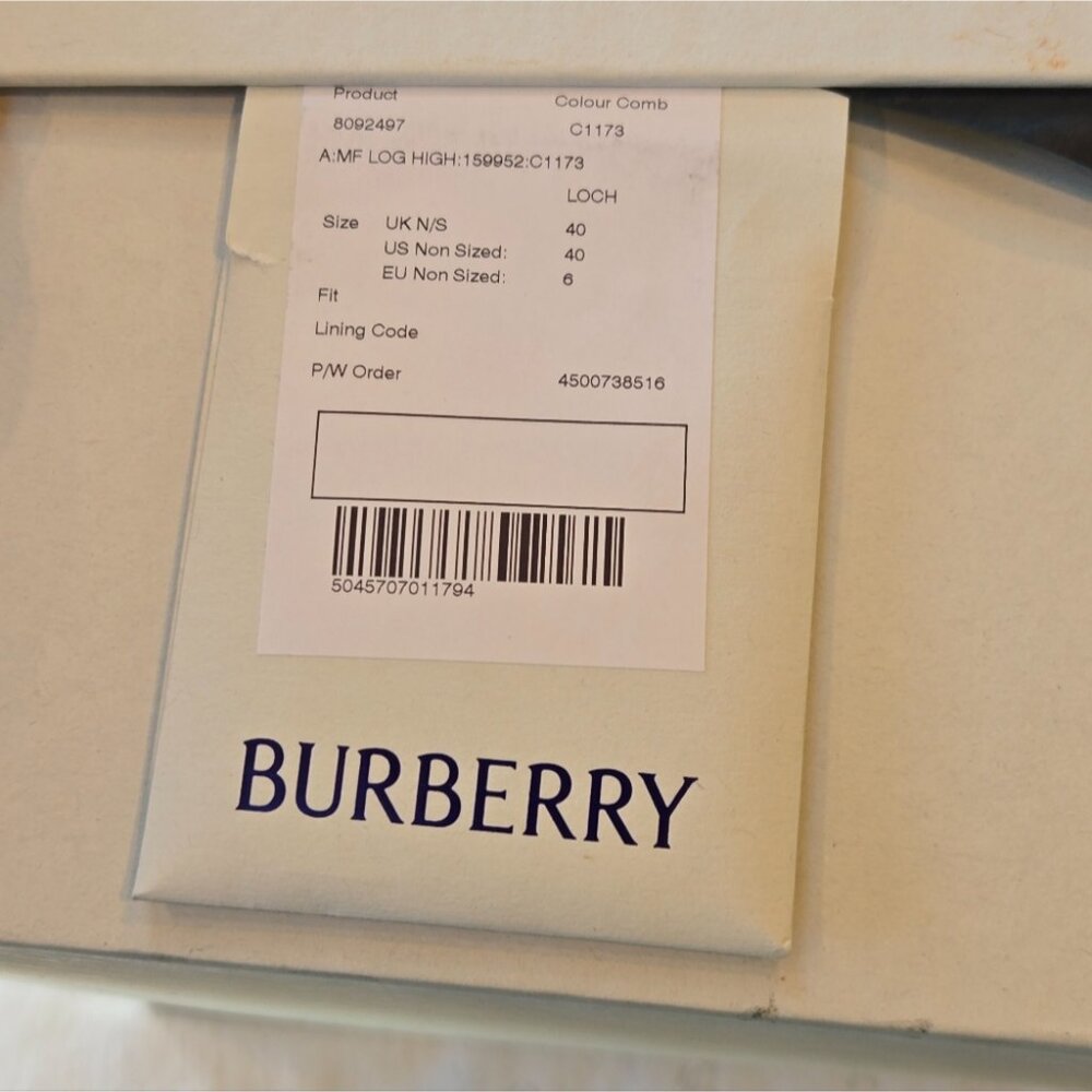 NIB Burberry Olive (Loch) Chukka Lace-Up Square Toe Boots Size 40 - Picture 7 of 7